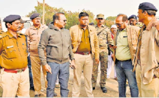 थाना प्रभारी से दुर्व्यवहार के बाद  बीएसएल व जिला प्रशासन ने मिलकर हटाया अतिक्रमण