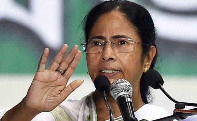 कम्प्यूटर डाटा पर गृह मंत्रालय के फैसले से बिफरीं CM ममता, कहा- केंद्र सरकार का फैसला खतरनाक
