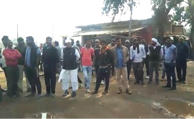 Hazaribagh : भूमि विवाद को लेकर हवाई फायरिंग, पुलिस की तत्परता से टली बड़ी घटना