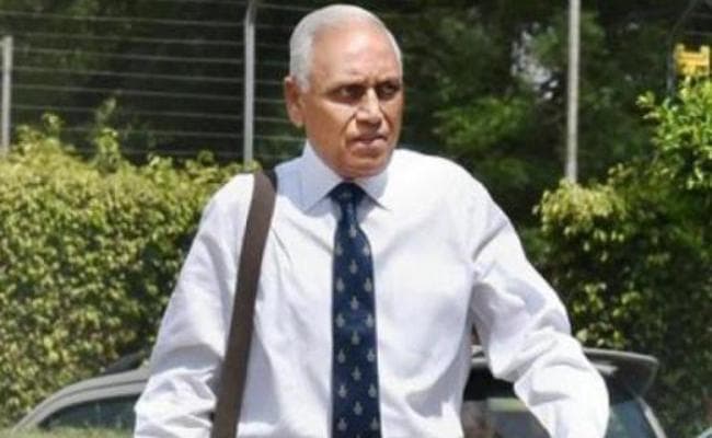 पूर्व वायुसेना प्रमुख एसपी त्यागी के खिलाफ लुकआउट सर्कुलर रद्द करने का निर्देश