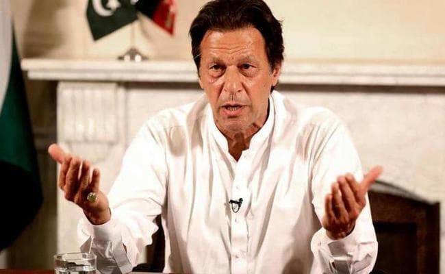 वित्तीय संकट : पाकिस्तान को तीन अरब डॉलर की मदद करेगा यूएई