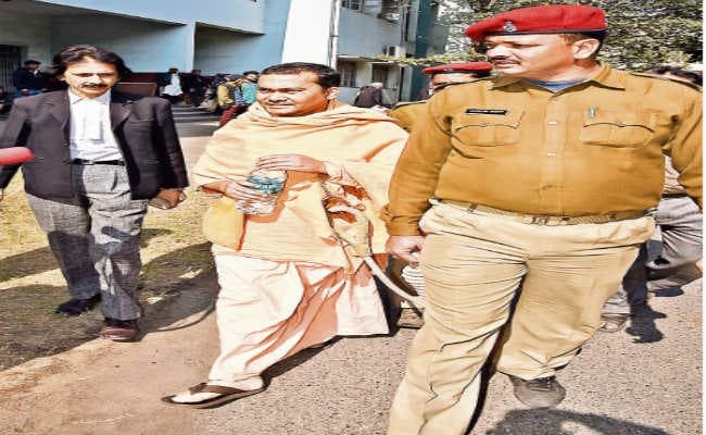 जमशेदपुर :  स्वामी ने समोसा खिलाने के बहाने घर में बुलाया और किया दुष्कर्म