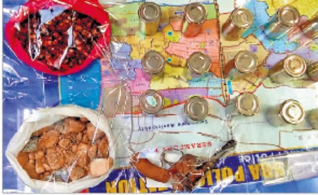 हुगली :  रिसड़ा में मिले हथियार और विस्फोटक, पांच गिरफ्तार