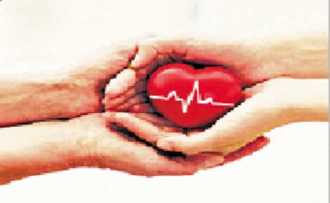 कोलकाता :  टूटी धर्म की दीवार,  हबीबुल के सीने में धड़कने लगा सजल का दिल