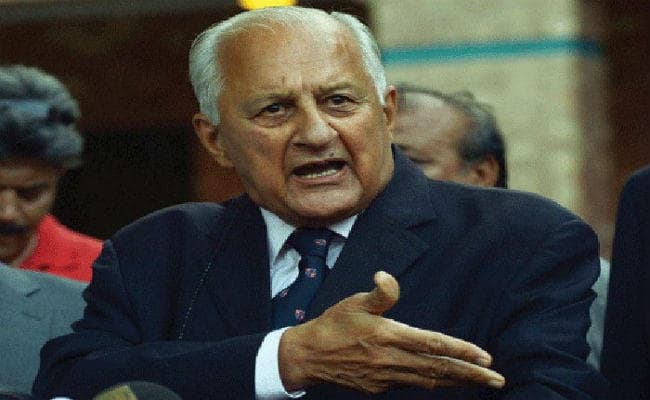 शहरयार खान ने पीसीबी के आर्थिक घाटे के लिए नजम सेठी को  जिम्मेदार ठहराया