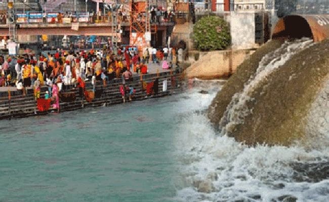 गंगा को प्रदूषित करती हैं ये दो नदियां, 39 में से केवल एक स्थान पर साफ है पानी