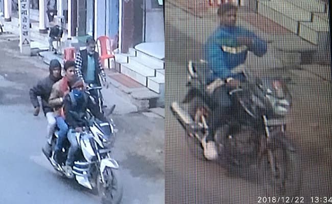 पिस्तौल के बल पर आभूषण कारोबारी के कर्मचारी से लूट, छापेमारी जारी