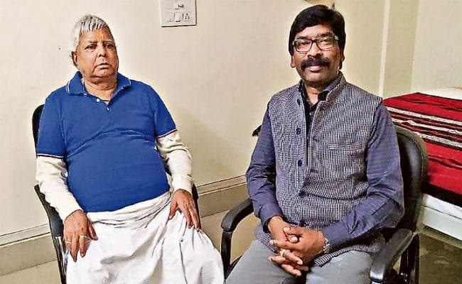 लालू से मिले शत्रुघ्न, हेमंत व शकील, गरमायी राजनीति,  हेमंत ने कहा, जिसके पास ताकत, वही होगा महागठबंधन का चेहरा