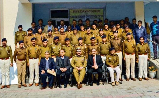 पटना : थानेदारी अब डंडे के बल पर नहीं हो सकती : एसके सिंघल