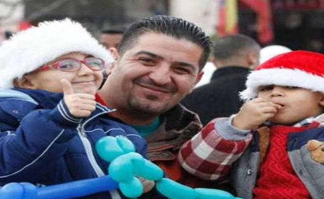 यीशु के जन्म स्थल बेथलेहम में क्रिसमस का जश्न