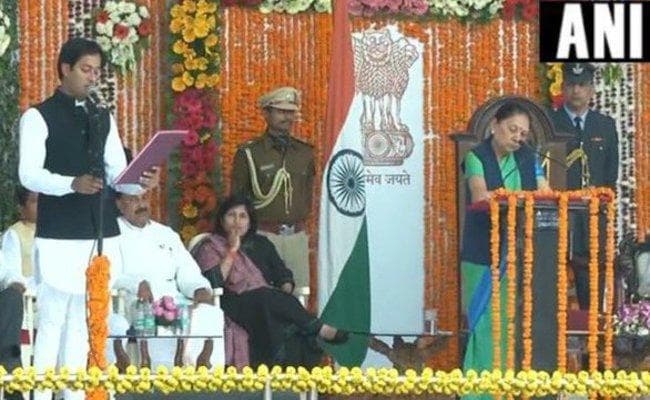 मध्यप्रदेश : कमलनाथ मंत्रिमंडल का विस्तार, 28 विधायकों ने ली मंत्री पद की शपथ