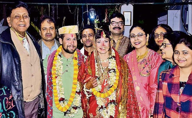 ....जब अर्जेंटीना के लड़के व हंगरी की लड़की को भायी बिहार की संस्कृति, मुजफ्फरपुर में वैदिक रीति-रिवाज से रचायी शादी