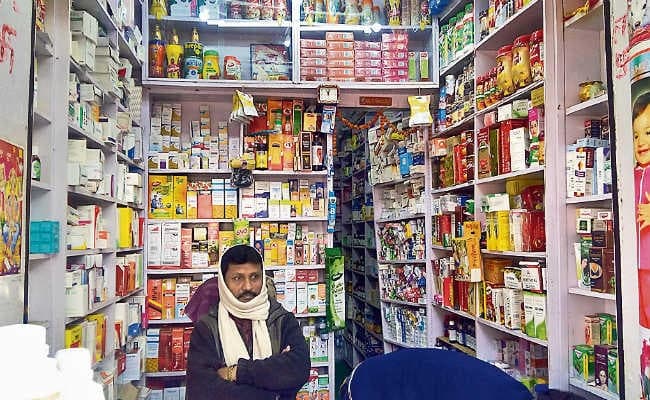 शराबबंदी के बाद : तेंदुनी चौक का नाम लेते ही भय खाते थे लोग, अब वहां घंटों समय बिताते हैं