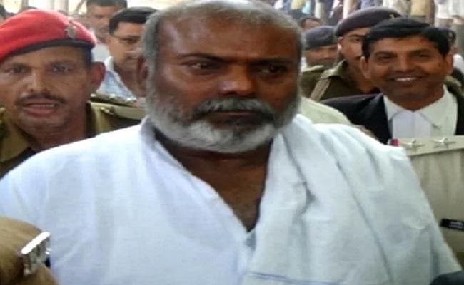 नाबालिग छात्रा से दुष्कर्म मामला: राजद विधायक राजबल्लभ की विस की सदस्यता समाप्त