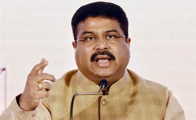 धर्मेंद्र का आरोप, ‘भ्रष्टाचार के दानव” को मजबूत कर रहे हैं ओड़िशा के मुख्यमंत्री