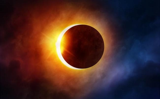सूर्य और चंद्र ग्रहण के पांच रोमांचक नजारे लेकर आ रहा 2019, भारत में दिखेंगे दो ग्रहण