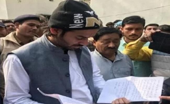 लालू के ''लाल'' तेज प्रताप का फुलवारीशरीफ थाने पर हाई वोल्टेज ड्रामा, पढ़ें... पूरा मामला