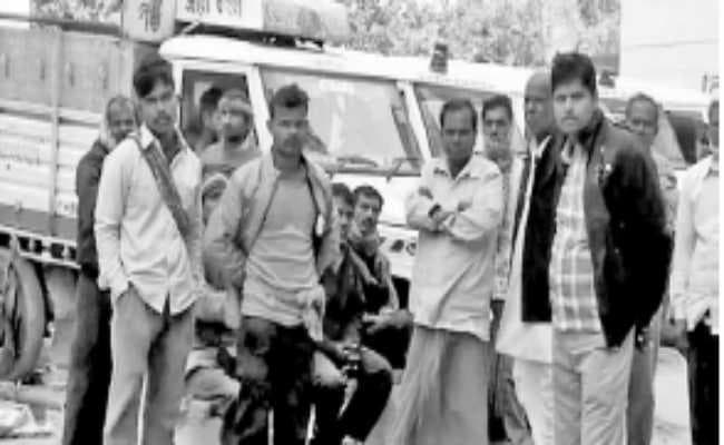 महानंदा नदी से छात्र का शव बरामद, मृतक पर पशु तस्करी में शामिल होने का आरोप