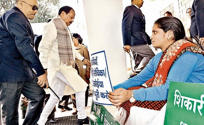 शीतकालीन सत्र : वाहनों पर लगने वाला कर बढ़ाया जायेगा मतदान से पारित हुआ संशोधन विधेयक