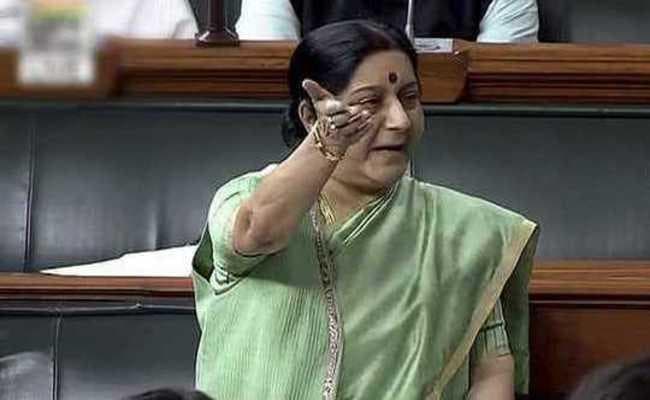 सुषमा स्वराज ने कहा - बातचीत के लिए सौहार्दपूर्ण माहौल तैयार करने की जिम्मेदारी पाकिस्तान की