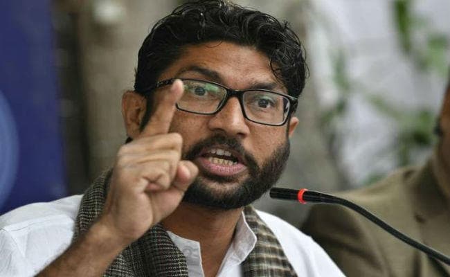 जिग्नेश मेवानी ने पीएम मोदी को विकास पर बड़े दावे करने वाला ”धोखेबाज” और ”नटसम्राट” कहा