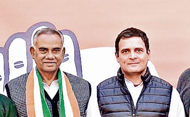 जदयू के प्रदेश अध्यक्ष जलेश्वर महतो कांग्रेस में हुए शामिल, श्रवण कुमार ने कह, पार्टी पर नहीं पड़ेगा असर