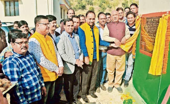 दलमा की तलहटी में खिलेंगे फूल पहाड़ पर बनेगा ट्रैकिंग वे : सरयू