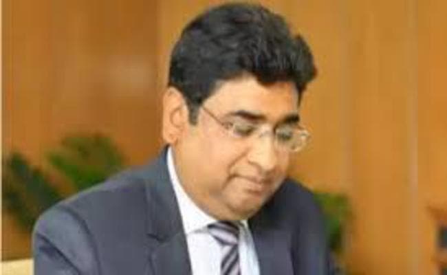 वीके यादव बने रेलवे बोर्ड के नये अध्यक्ष, अश्विनी लोहानी सेवानिवृत्त