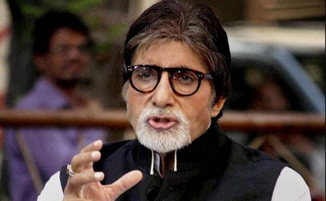 फैन ने पूछा- क्‍या पैसा ही सबकुछ है? अमिताभ बच्‍चन ने दिया ये जवाब