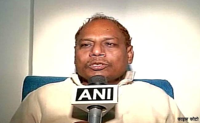 लालू को लेकर भाजपा नेता का विवादित बयान, तुलसी माला का जाप करने और गीता का पाठ करने की दी सलाह