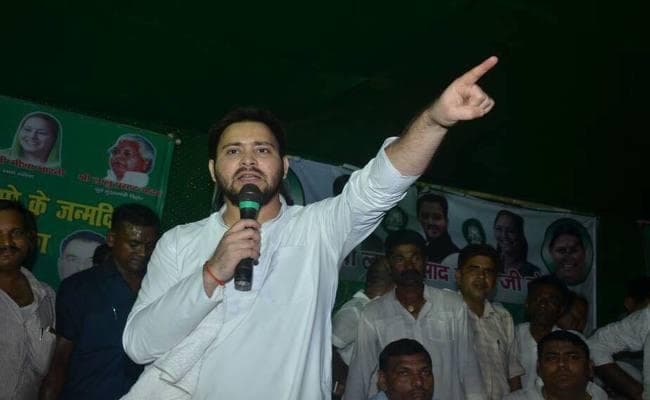 JDU का लालू के छोटे बेटे से बड़ा सवाल, अपनी संपत्ति सार्वजनिक क्यों नहीं करते तेजस्वी ?