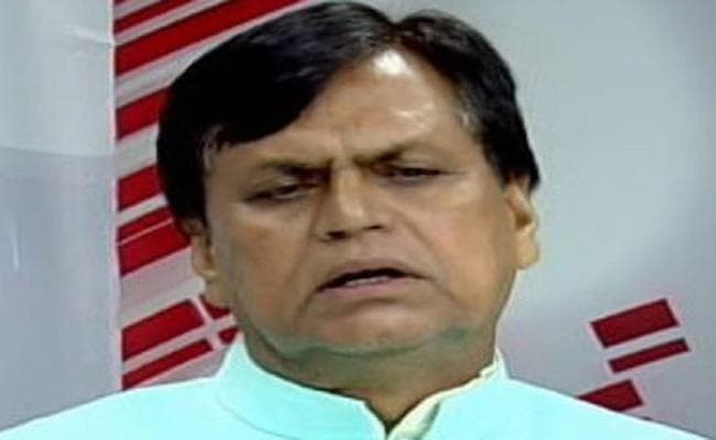 JDU के बागी नेता अली अनवर को राज्यसभा से अयोग्य ठहराने पर रोक लगाने से HC का इन्कार