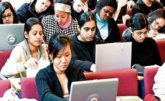 उच्च शिक्षा में विदेशी साझेदारी और रोजगार के स्वरूप में बदलाव की उम्मीद