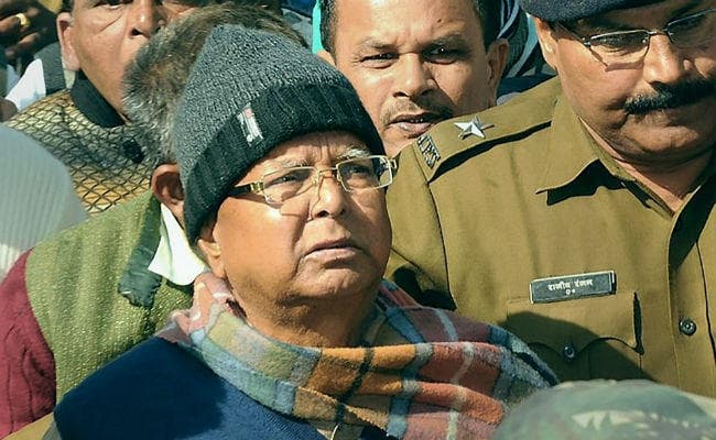 चारा घोटाला: लालू ने करवट बदल बितायी रात, जज ने कहा-तबला बजाइए, मस्त रहिए
