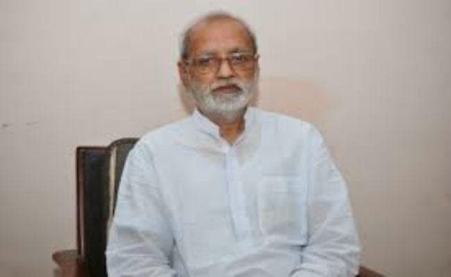 हिंदी साहित्य के प्रमुख रचनाकार दूधनाथ सिंह अस्पताल में भरती, प्रोस्टेट कैंसर से हैं पीड़ित