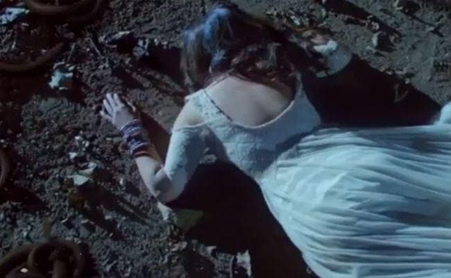 लौट आई इच्छाधारी नागिन...!