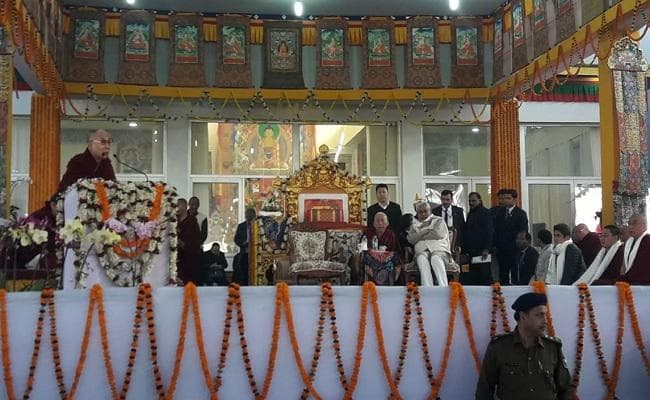 मुख्यमंत्री नीतीश कुमार ने बोधगया में दलाई लामा से की मुलाकात