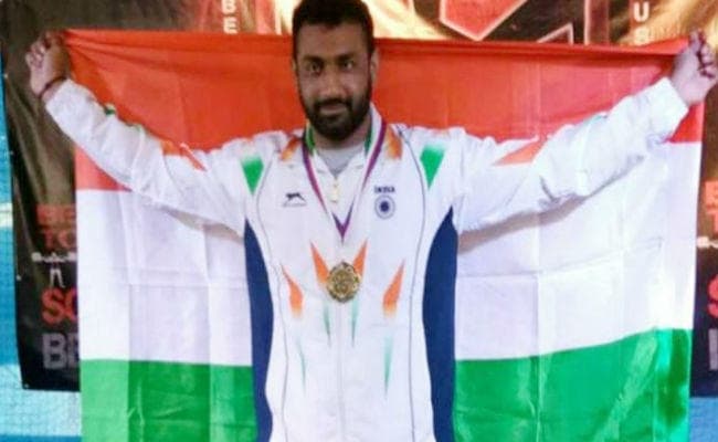 सड़क दुर्घटना में वर्ल्ड पावरलिफ्टिंग चैम्पियन समेत 5 की मौत