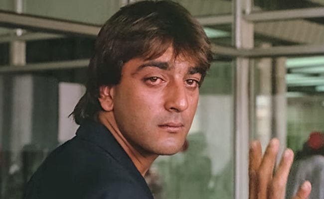 संजय दत्त के लिए माउथवॉश थी शराब: महेश भट्ट