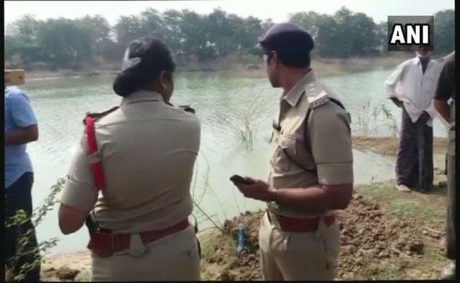 पार्टी करने गये इंजीनियरिंग के चार छात्र की नहर में डूबकर मौत, शव बरामद