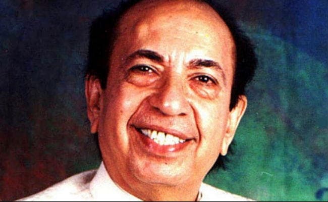 जन्‍मदिन विशेष: तुम अगर साथ देने का वादा करो... देखें महेंद्र कपूर के 8 सुपरहिट गाने