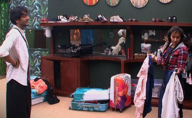 Bigg Boss 11: शिल्‍पा को फिर मिला विकास से ''दुश्‍मनी'' निभाने का मौका, अर्शी खान के कहने पर...