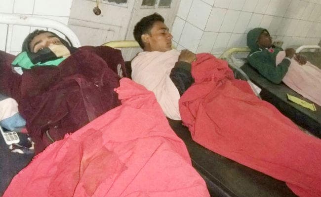 रोहतास : सेना में बहाली के दौरान भगदड़, युवक की गयी जान, लाठीचार्ज से भगदड़ होने का लोगों ने लगाया आरोप