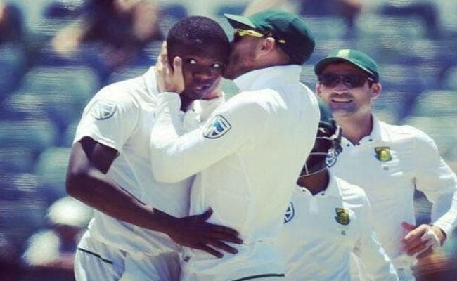 रबादा ने पांड्या को किया आउट, तो कप्तान ने किया किस- नाराज हो गयी गर्लफ्रेंड