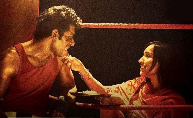 FILM REVIEW: रीयलिस्टिक के साथ-साथ एंटरटेनिंग भी है ''मुक्काबाज़''