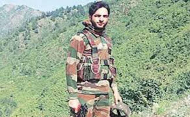 बुरहान की मौत के बाद फैली अशांति में 51 की गई जान, नौ हजार घायल हुए