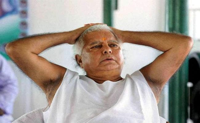 आज जेल में लालू खायेंगे चूड़ा, दही और तिलकुट, सब्जी में मिलेगा आलू दम