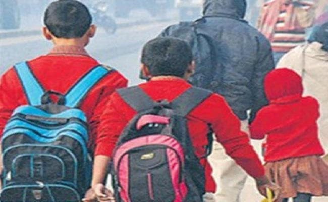 Bihar News: पटना के सरकारी और प्राइवेट स्कूल 8 जनवरी तक बंद, जानें किस कक्षा तक के लिए लिया गया फैसला