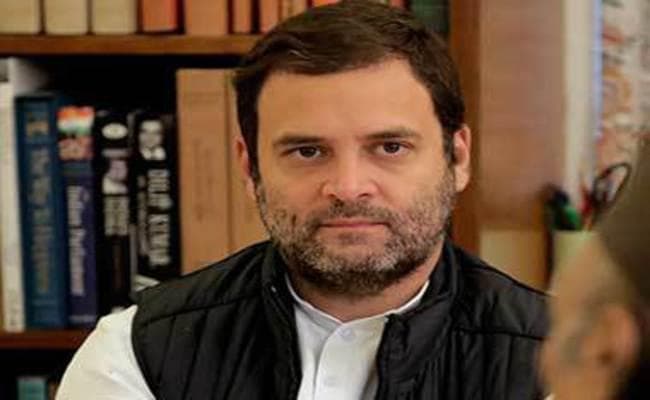 नारंगी रंग के पासपोर्ट का कांग्रेस अध्यक्ष राहुल गांधी ने किया विरोध, ट्वीट कर साधा सरकार पर निशाना