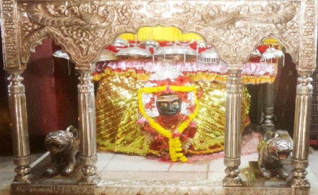 मकर संक्रांति : थावे में सोमवार को चढ़ेगा मां को खिचड़ी महाभोग, पहली बार आयोजित होगा ''बंदर भोज''